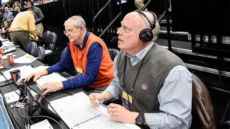 Rod Bramblett, voice of Auburn Tigers sports, and his wife killed 